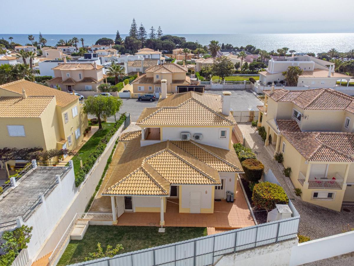 Villa Ribeiro By Hellovacations อัลบูเฟรา ภายนอก รูปภาพ