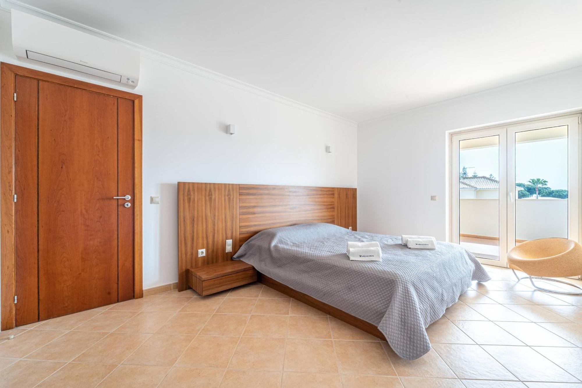 Villa Ribeiro By Hellovacations อัลบูเฟรา ภายนอก รูปภาพ