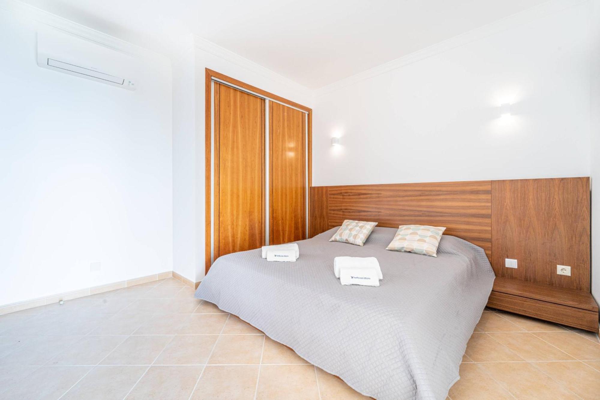 Villa Ribeiro By Hellovacations อัลบูเฟรา ภายนอก รูปภาพ